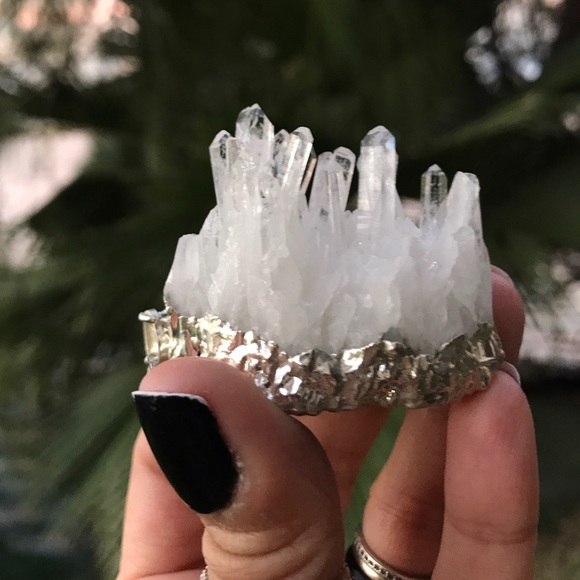 Genuine big crystal quartz boho silver necklace - Picture 8 of 8